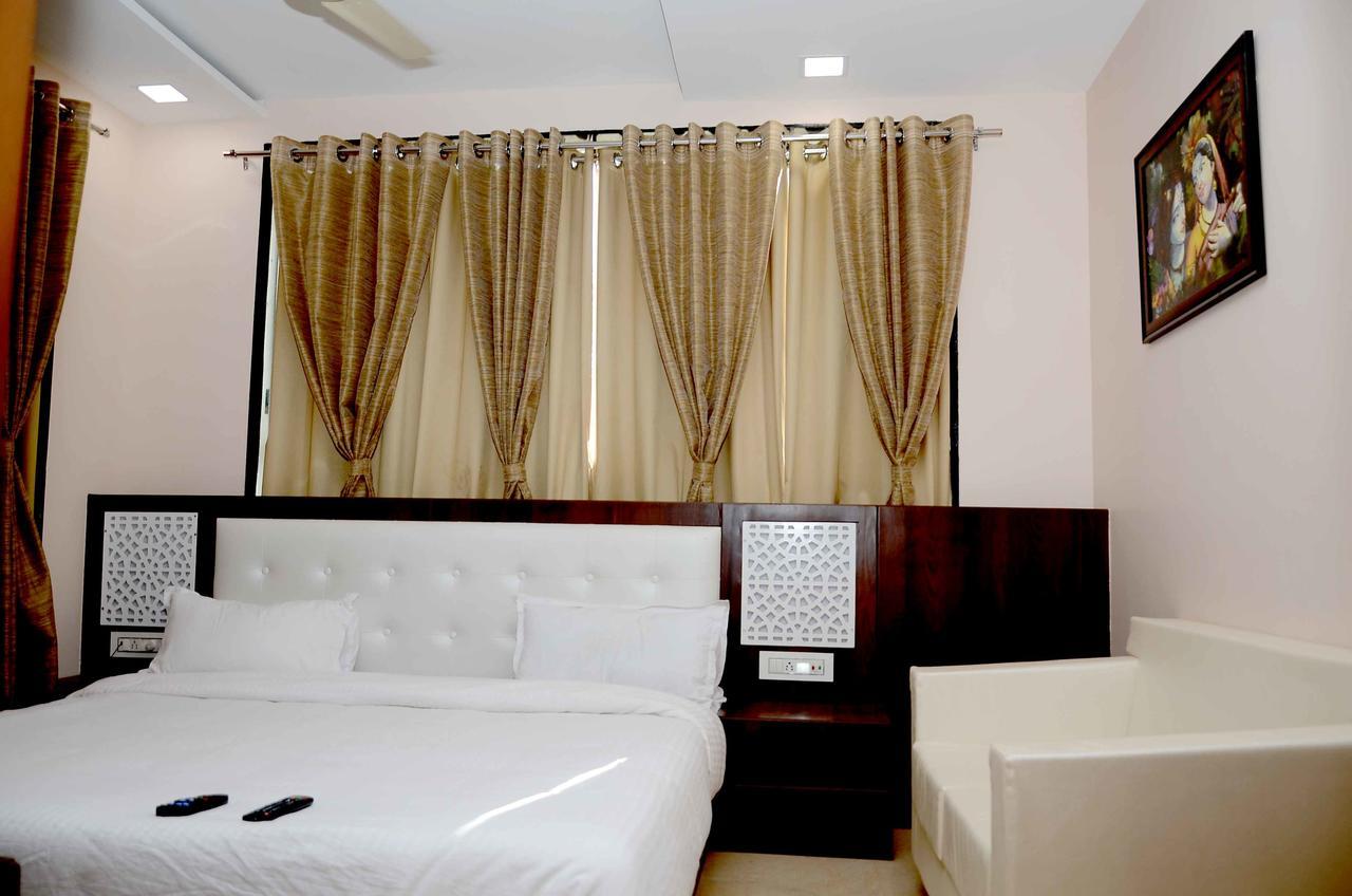 Hotel Shikhar Darshan Ujjain Ngoại thất bức ảnh