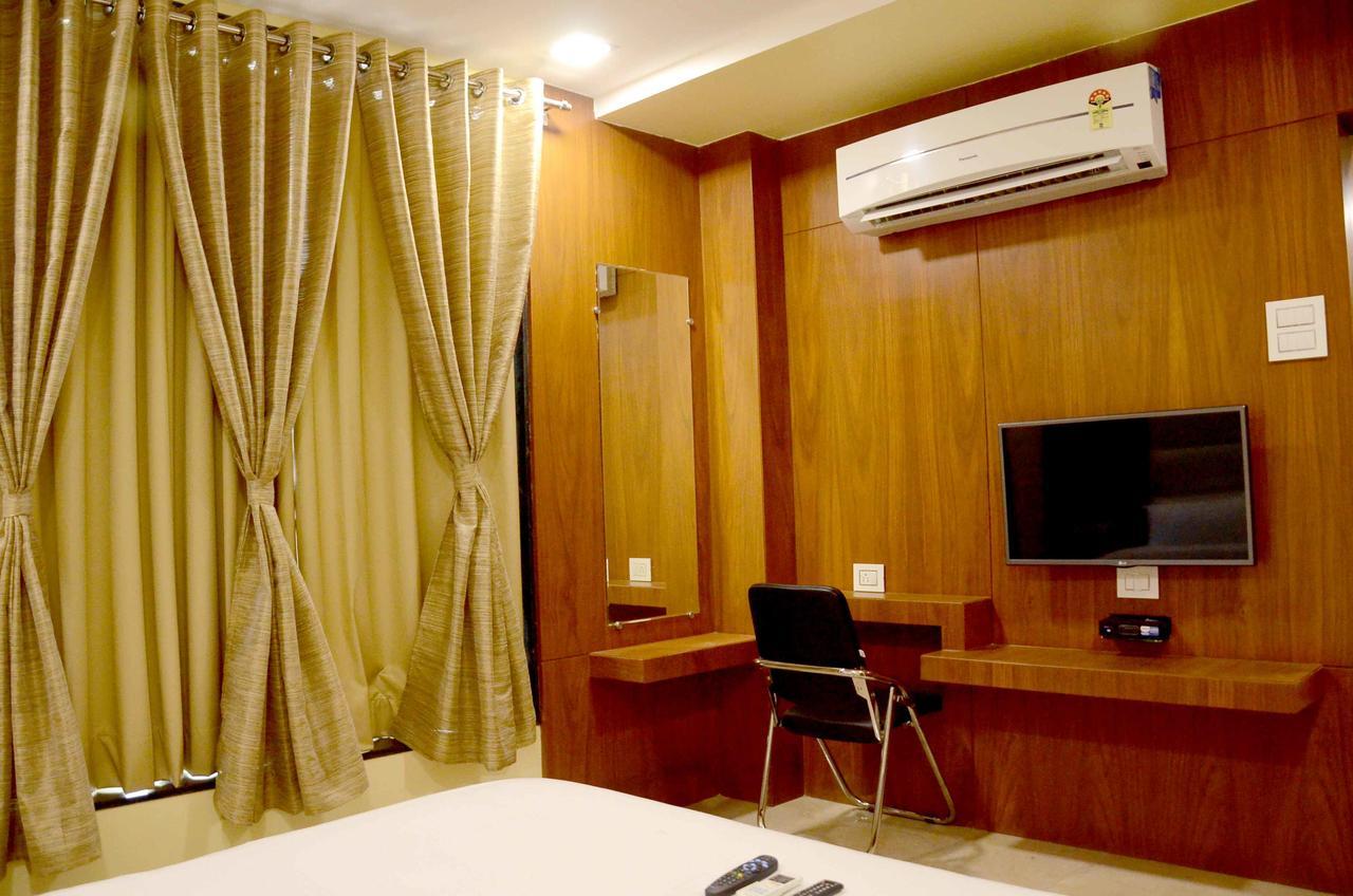 Hotel Shikhar Darshan Ujjain Ngoại thất bức ảnh