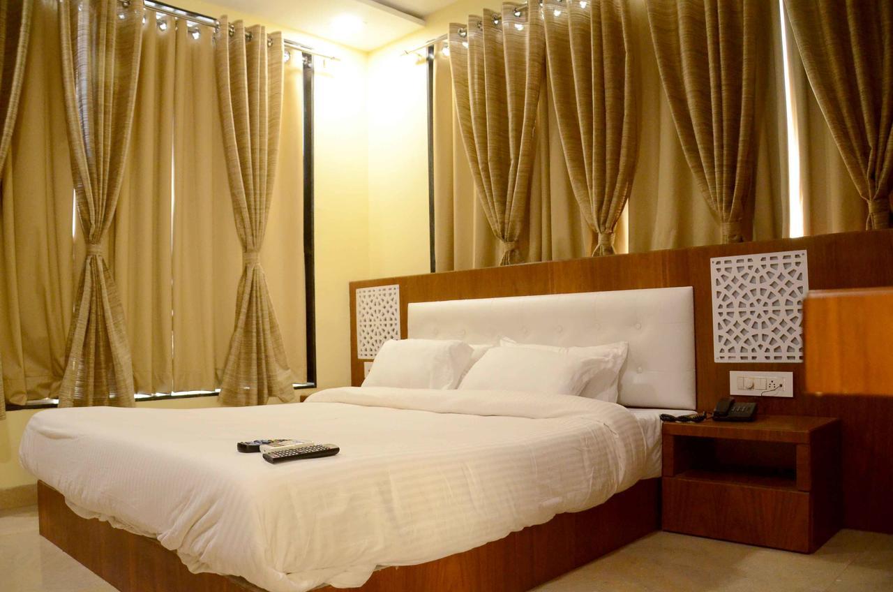 Hotel Shikhar Darshan Ujjain Ngoại thất bức ảnh