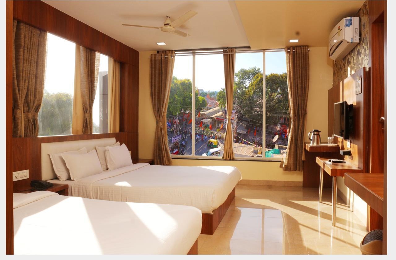 Hotel Shikhar Darshan Ujjain Ngoại thất bức ảnh